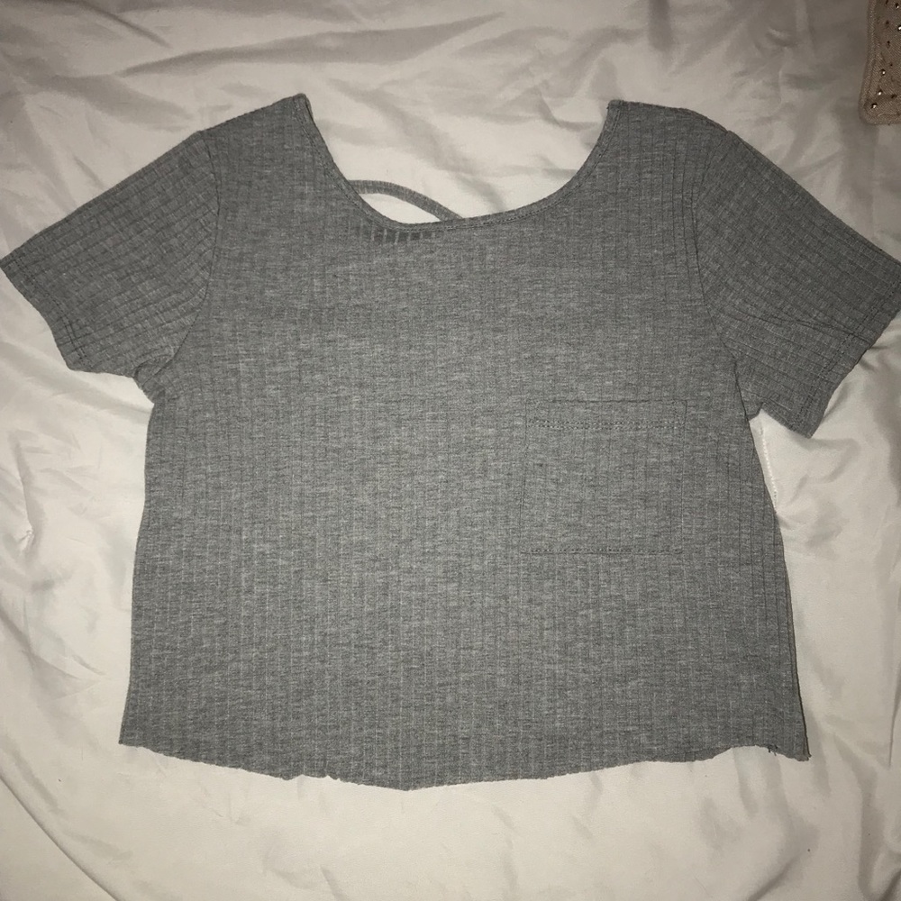 von maur crop top